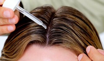 Tipy a rady - Čo pomáha na mastné vlasy?