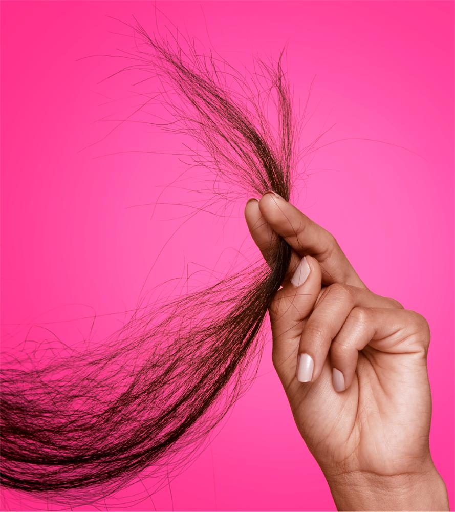 Elektrizuj&uacute;ce vlasy