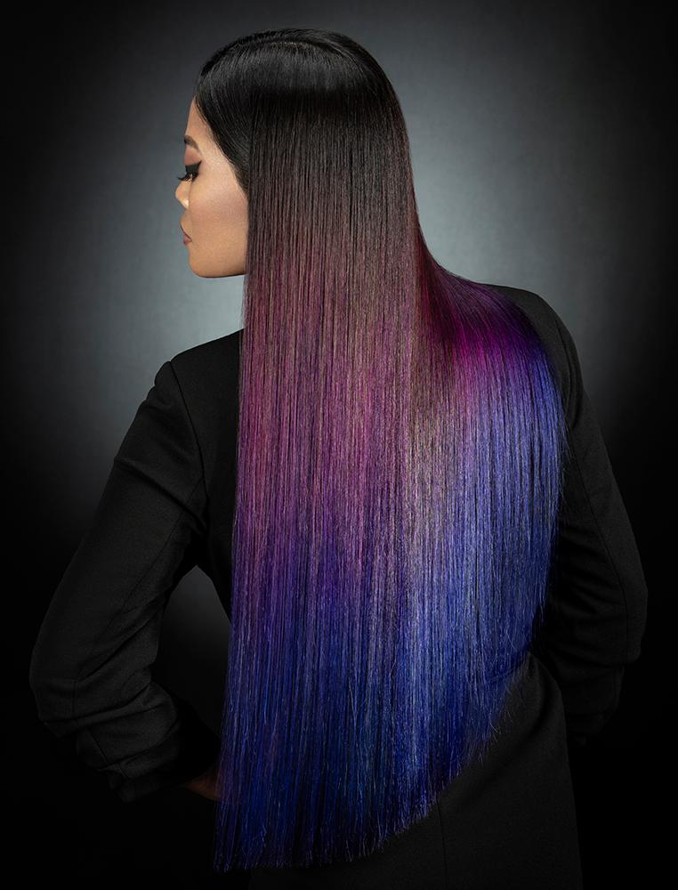 Farben&eacute; vlasy