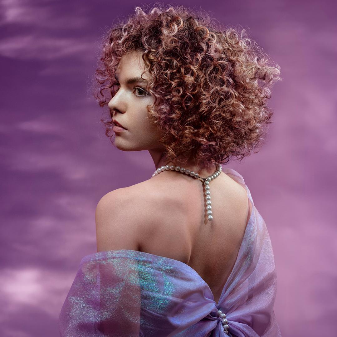 Kučerav&eacute; vlasy